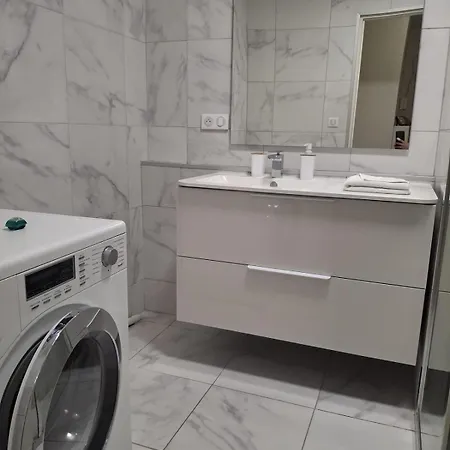 3 Pieces A Juan-les-pins